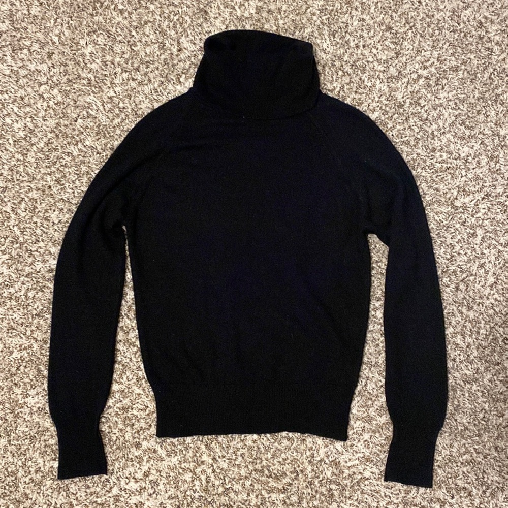 Rosanna black sweater size medium